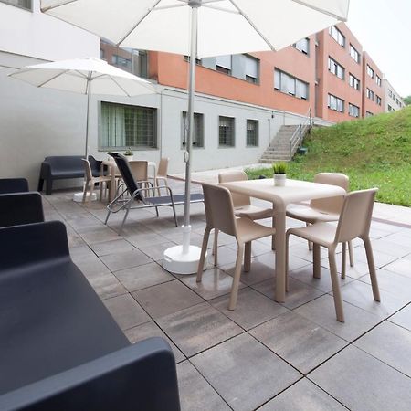 Residencia Universitaria Resa Manuel Agud Querol San Sebastián Esterno foto
