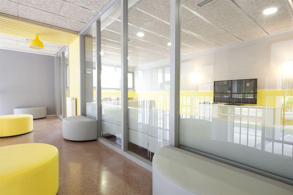 Residencia Universitaria Resa Manuel Agud Querol San Sebastián Esterno foto