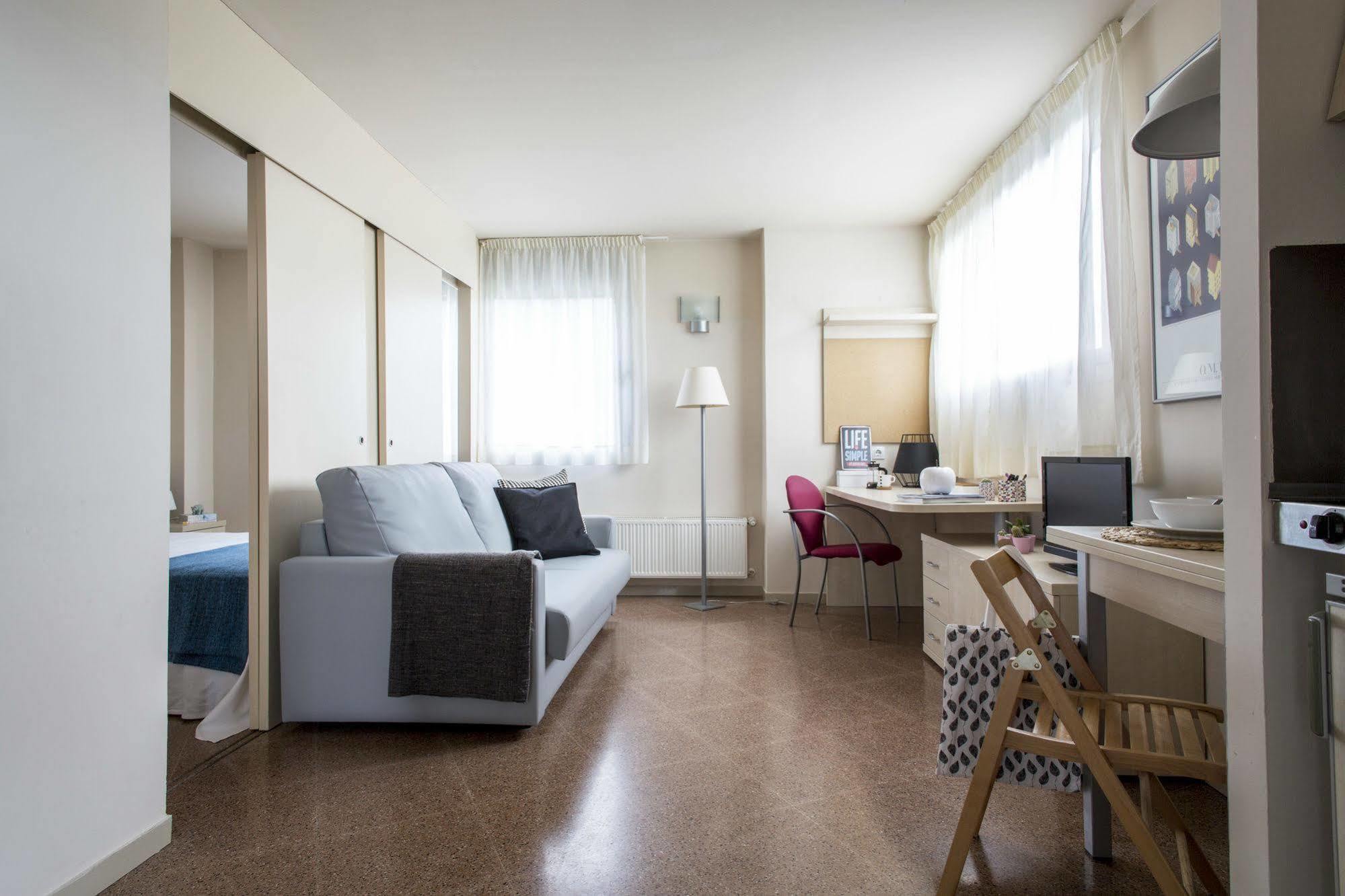 Residencia Universitaria Resa Manuel Agud Querol San Sebastián Esterno foto