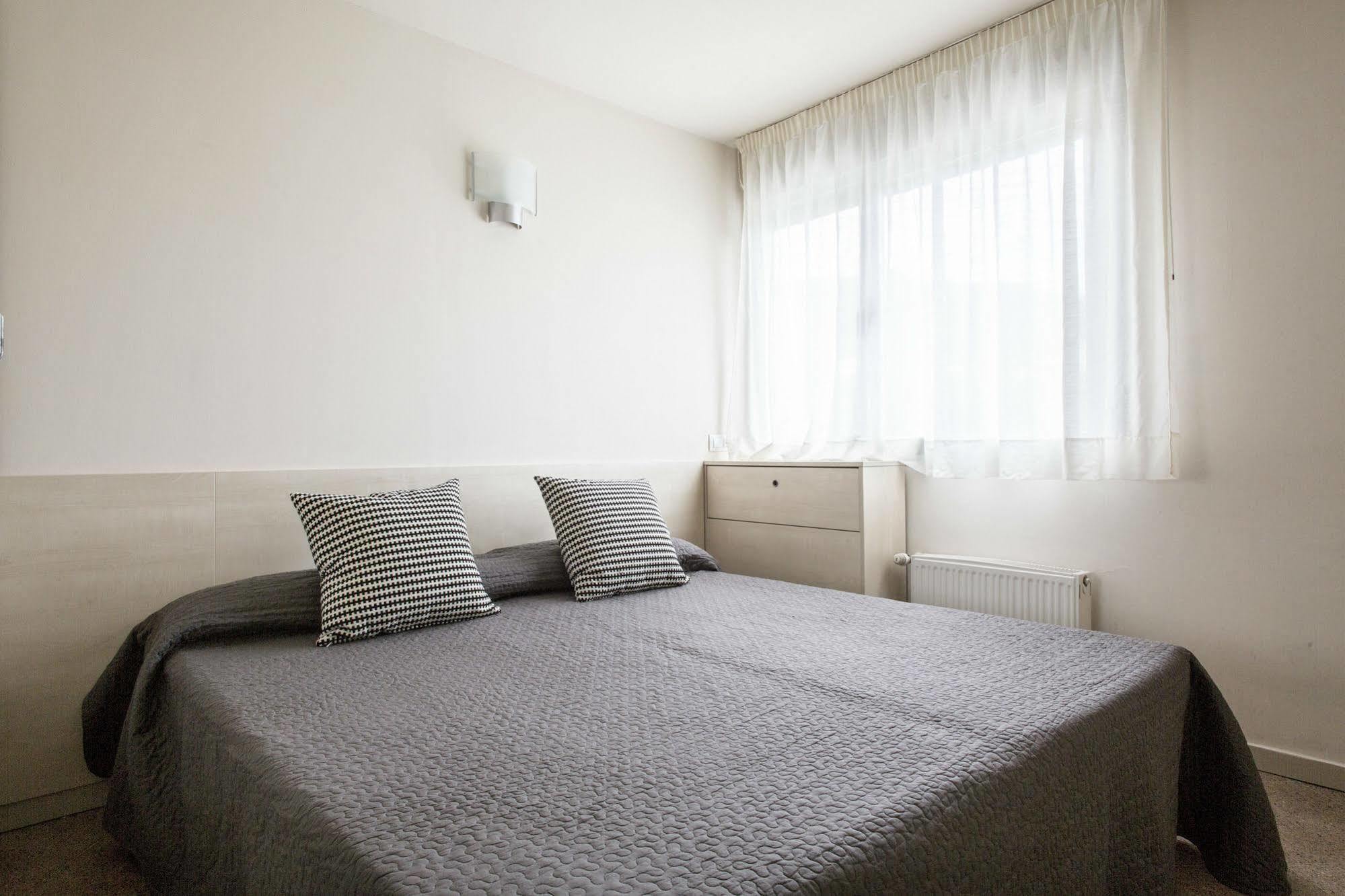 Residencia Universitaria Resa Manuel Agud Querol San Sebastián Esterno foto