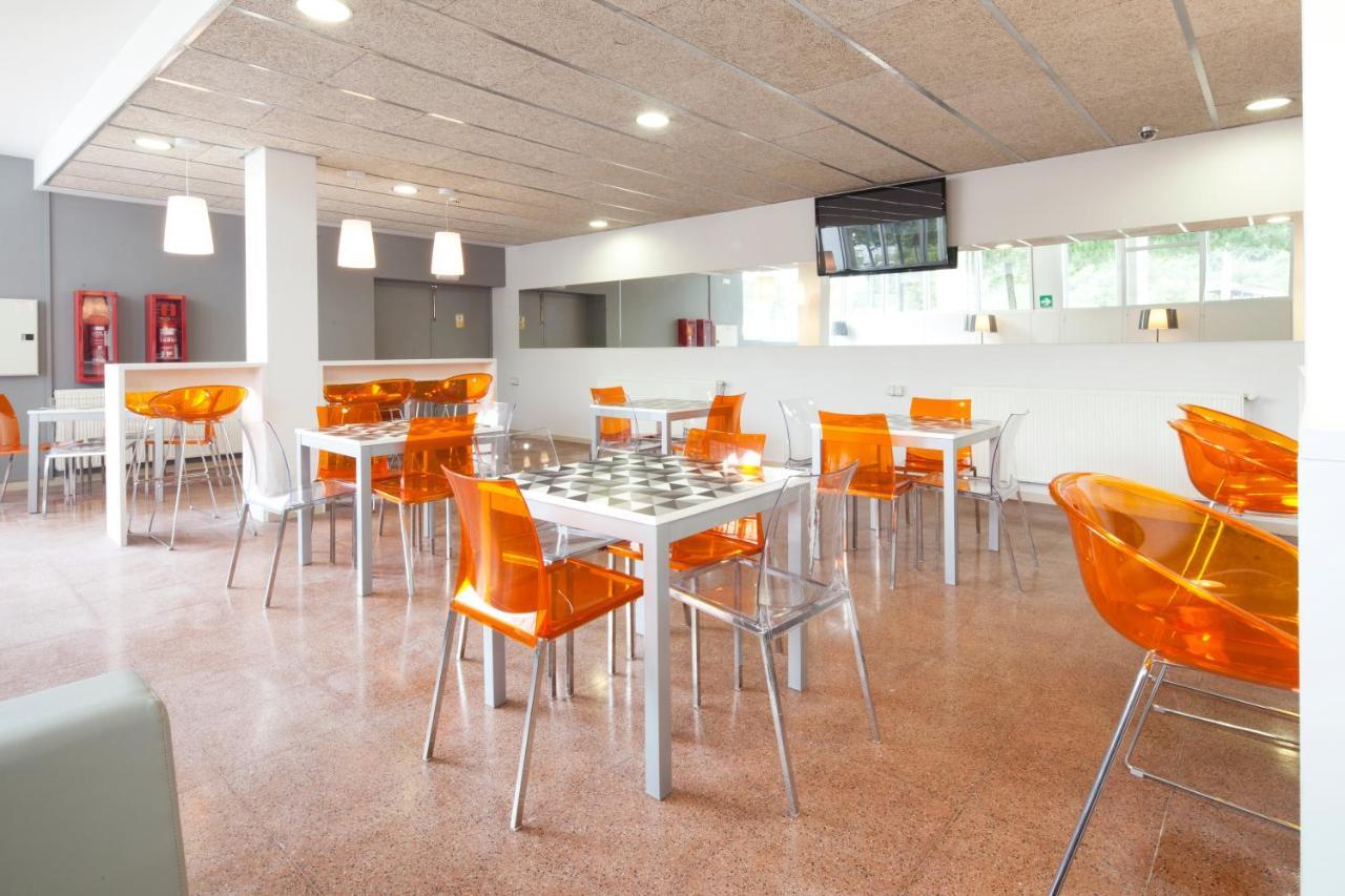 Residencia Universitaria Resa Manuel Agud Querol San Sebastián Esterno foto